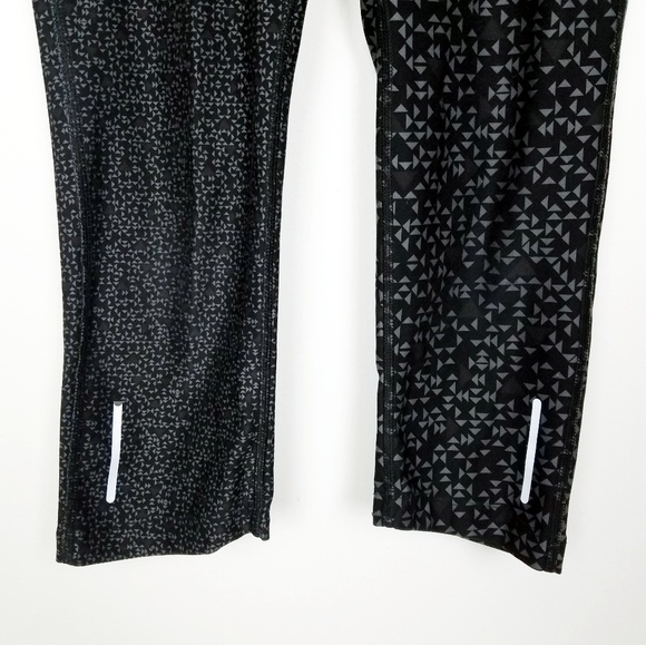 NIKE Dri-Fit black crop leggings size  XS - Picture 3 of 5